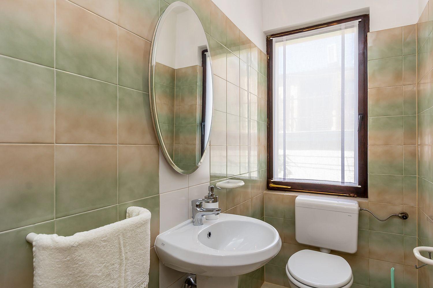 Neu Renovierte Ferienwohnung Mit Klima, Wlan, Terrasse Und Grill Póla Kültér fotó